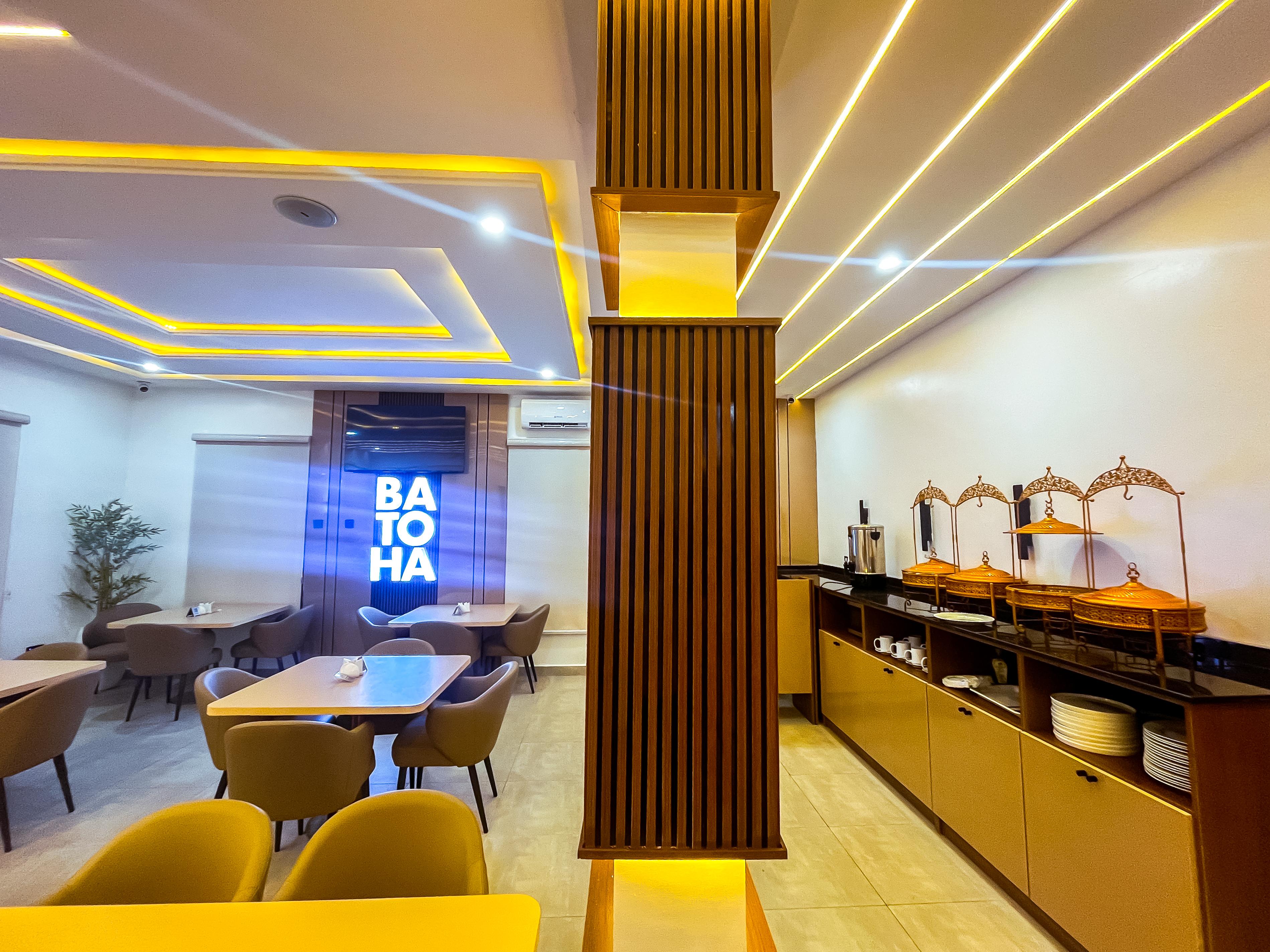 Dining at Batoha Restaurant